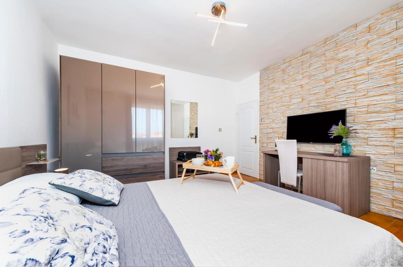 Apartment & Rooms Graciela Rovinj Exterior foto