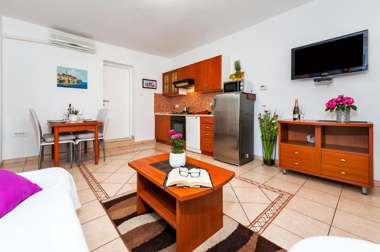 Apartment & Rooms Graciela Rovinj Exterior foto